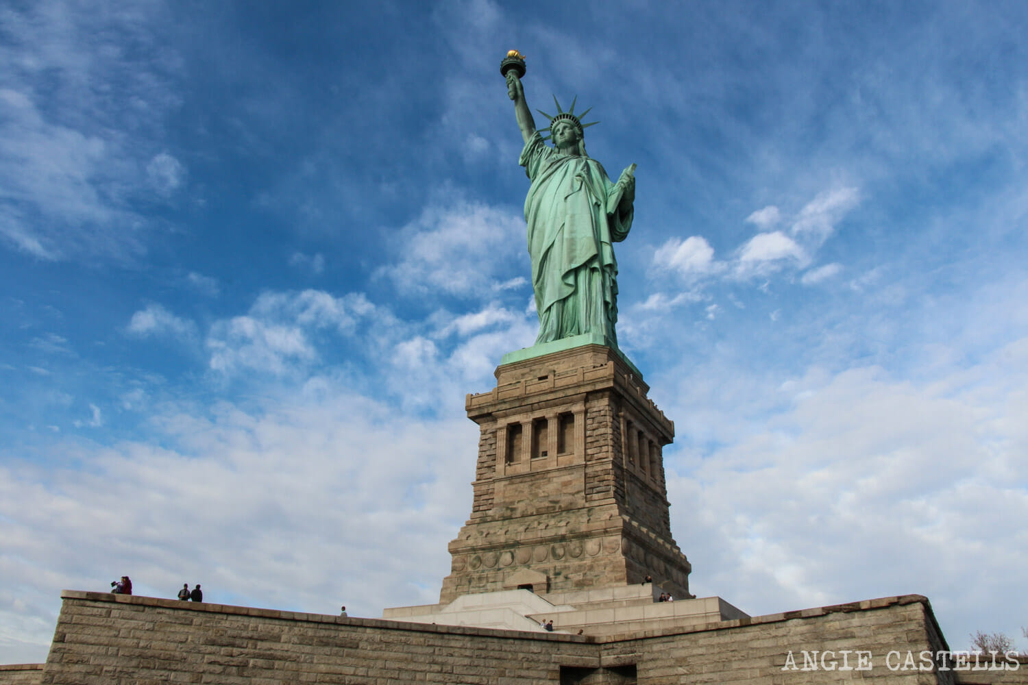 Visitar Estatua de la Libertad y subir a la corona y el pedestal